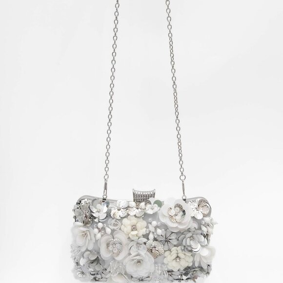 Elegant Floral Beaded Evening Bag - 3D Design Clutch for Weddings & Parties - Picture 4 of 7